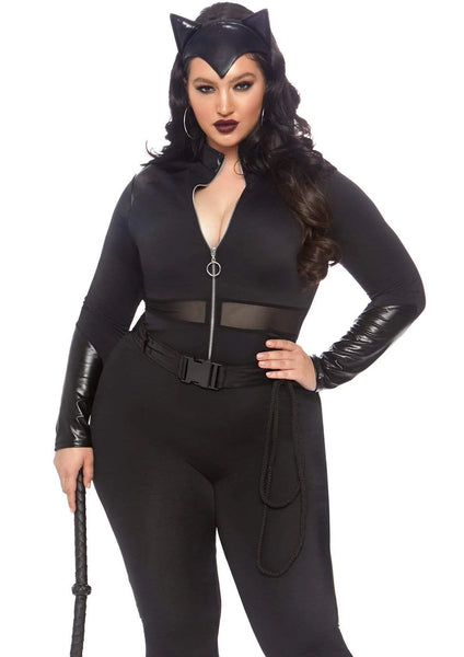 SULTRY SUPERVILLAIN