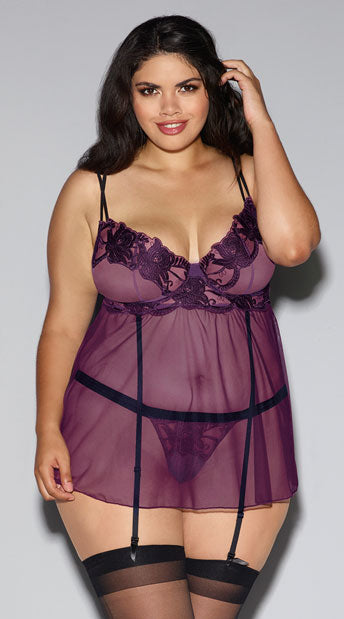 PLUS SIZE EMBROIDERED PLUM BABYDOLL SET