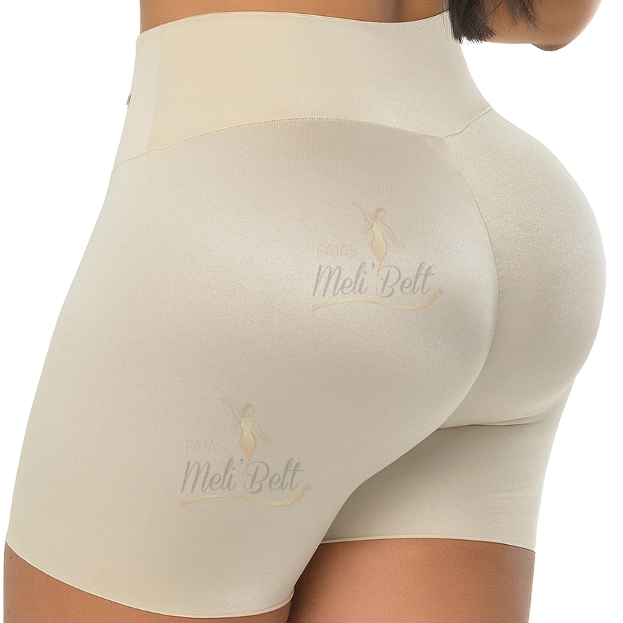 LINEA FREEDOM - SHORT CON TANGA