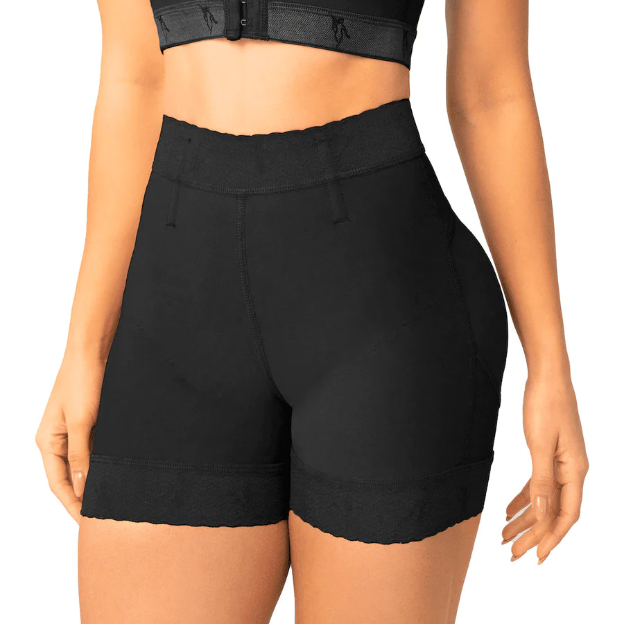 Short Levanta Cola